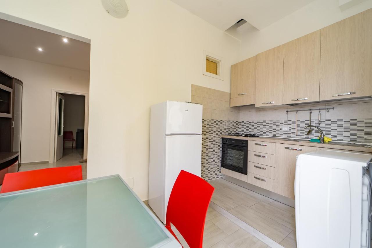 Naranji House Red Relax Apartment Altavilla Milicia Bagian luar foto